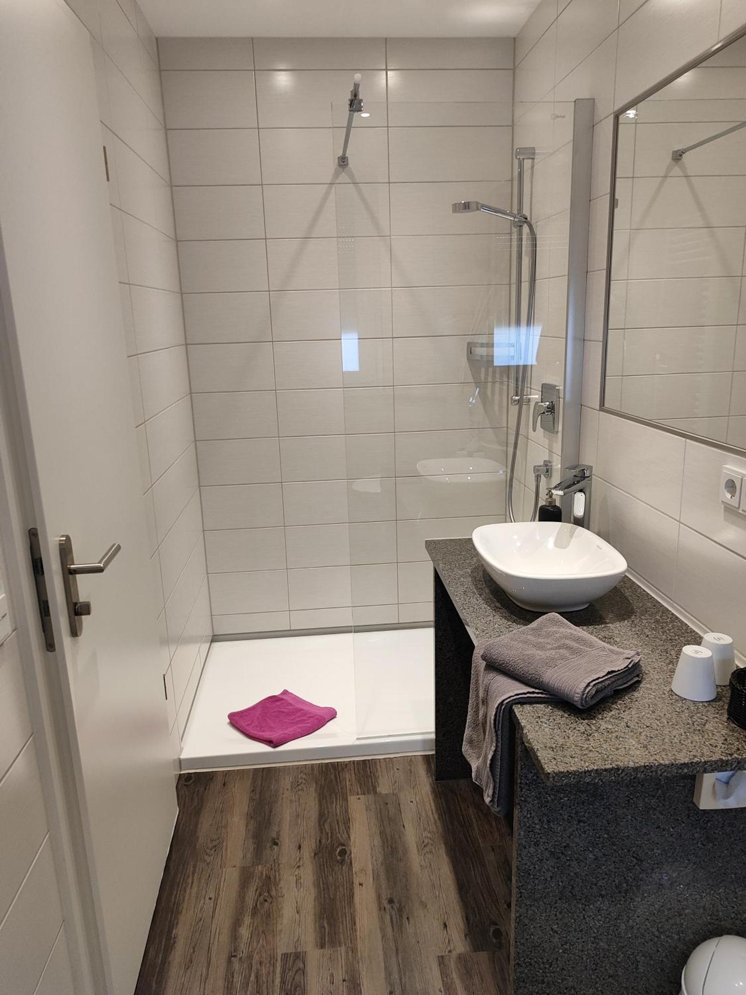 Hotel Gaestehaus Stock Zimmer Baeumle Friedrichshafen Eksteriør billede